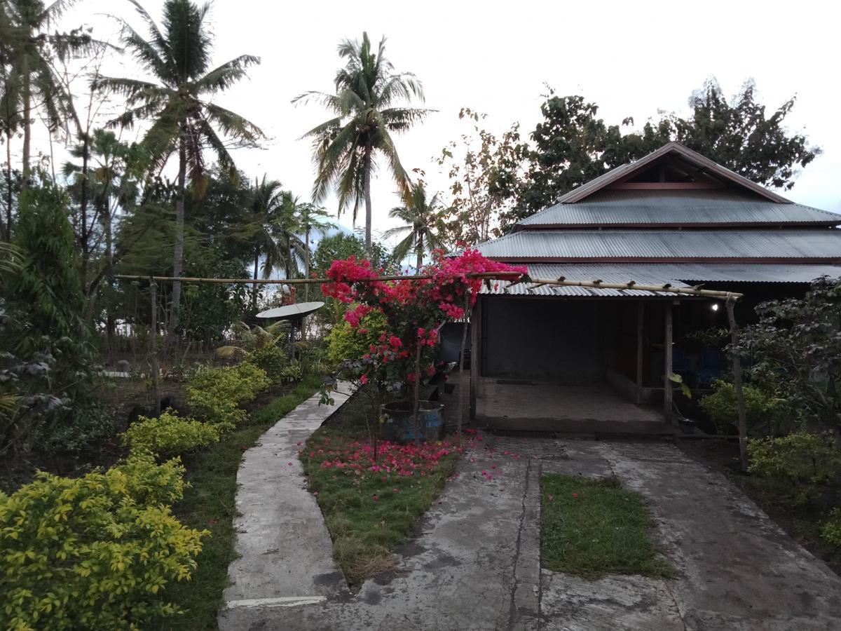 Leko Lembo Guesthouse Keli Exterior photo